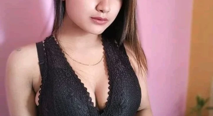 Karşıyaka Bakire Escort Bayan Nazlı
